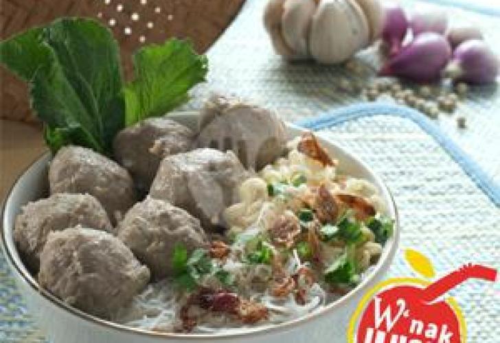 Bakso Urat Spesial: Kenikmatan yang Menghampiri Setiap Pagi di Kawunganten